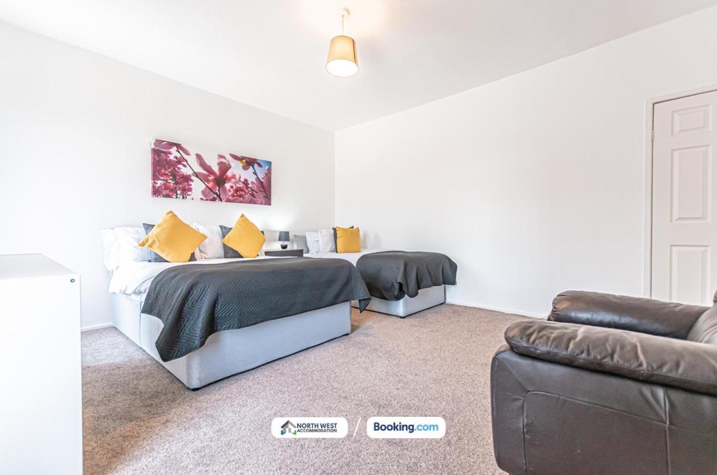 Modern 3Br House In Ince Ideal For Contractors & Long Stays Wigan Esterno foto